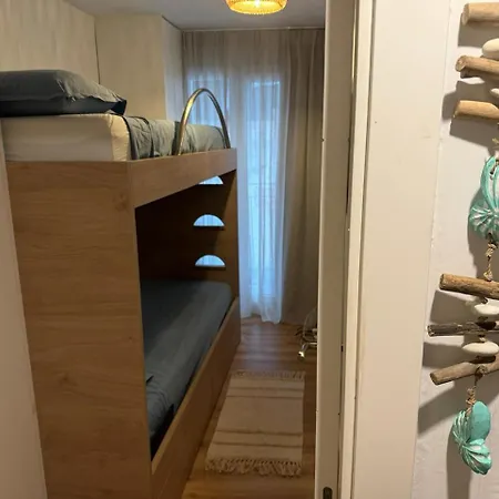 Lets Holidays Centric House With Parking توسا ذي مار