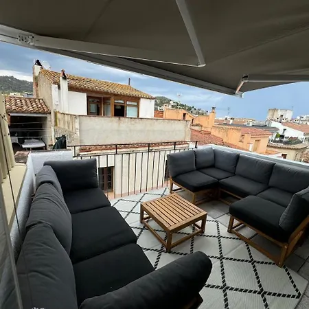 Centric House With Parking Tossa de Mar