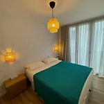 Dom wakacyjny Lets Holidays Centric House With Parking Tossa de Mar