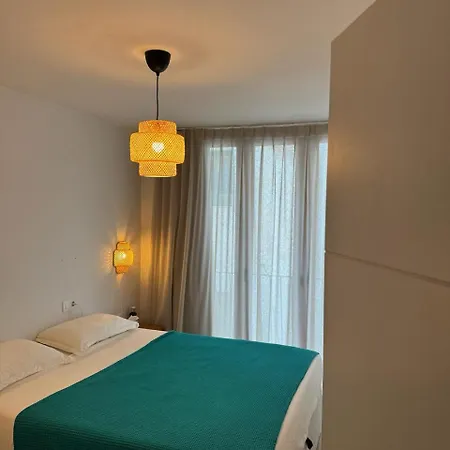 Centric House With Parking *