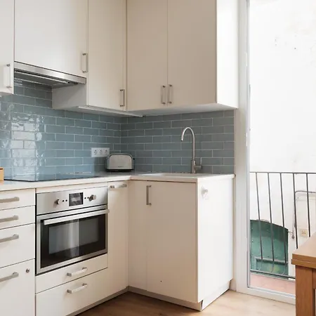 Сasa de vacaciones Lets Holidays Centric House With Parking *