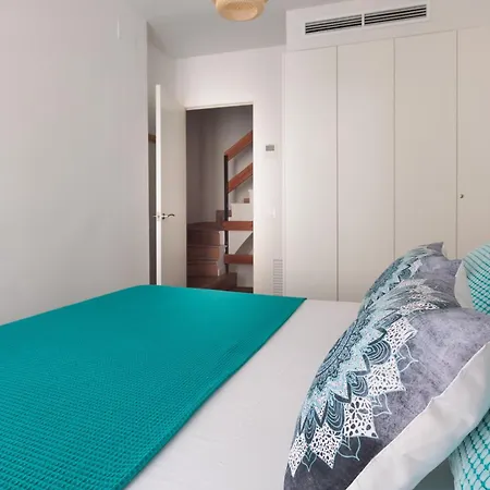 Lets Holidays Centric House With Parking 度假居 滨海托萨
