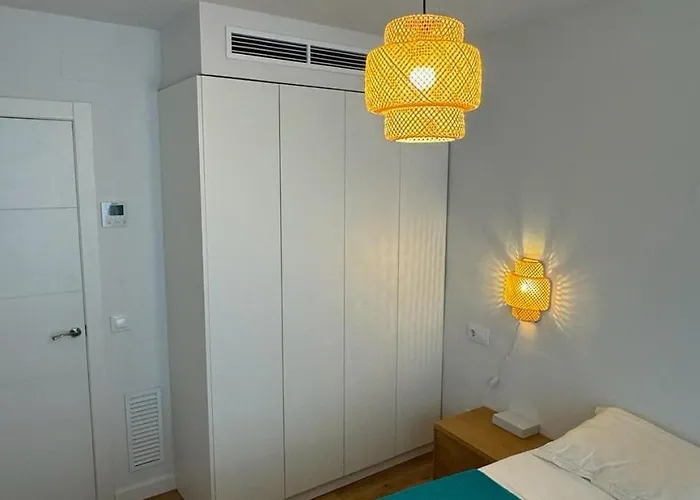 Lets Holidays Centric House With Parking 度假居 *