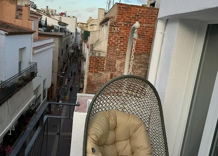 度假居 Lets Holidays Centric House With Parking